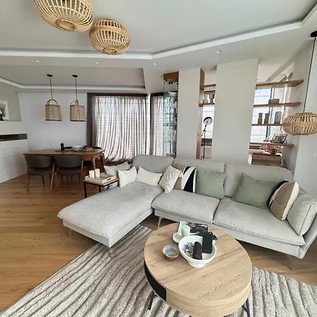 Apartman Azure View *