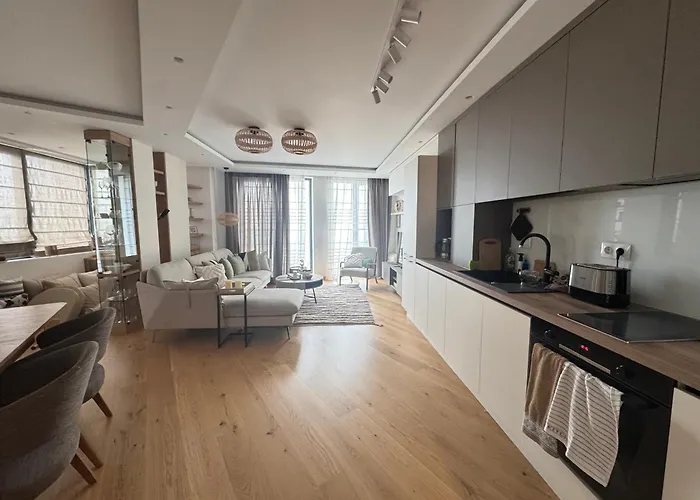 Azure View ブルガス